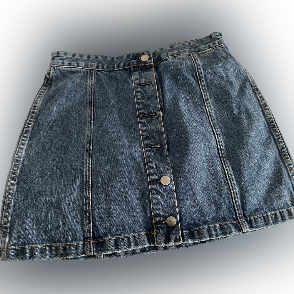 DENIM SKIRT ~ Rag n Bone short denim skirt great condition barely worn